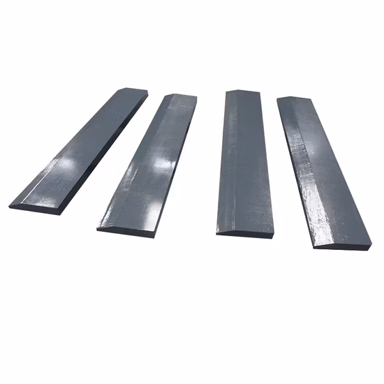 Pièces d'excavatrice Rsbm de haute qualité, inclinaison du godet de boue, lame de coupe du godet de nettoyage